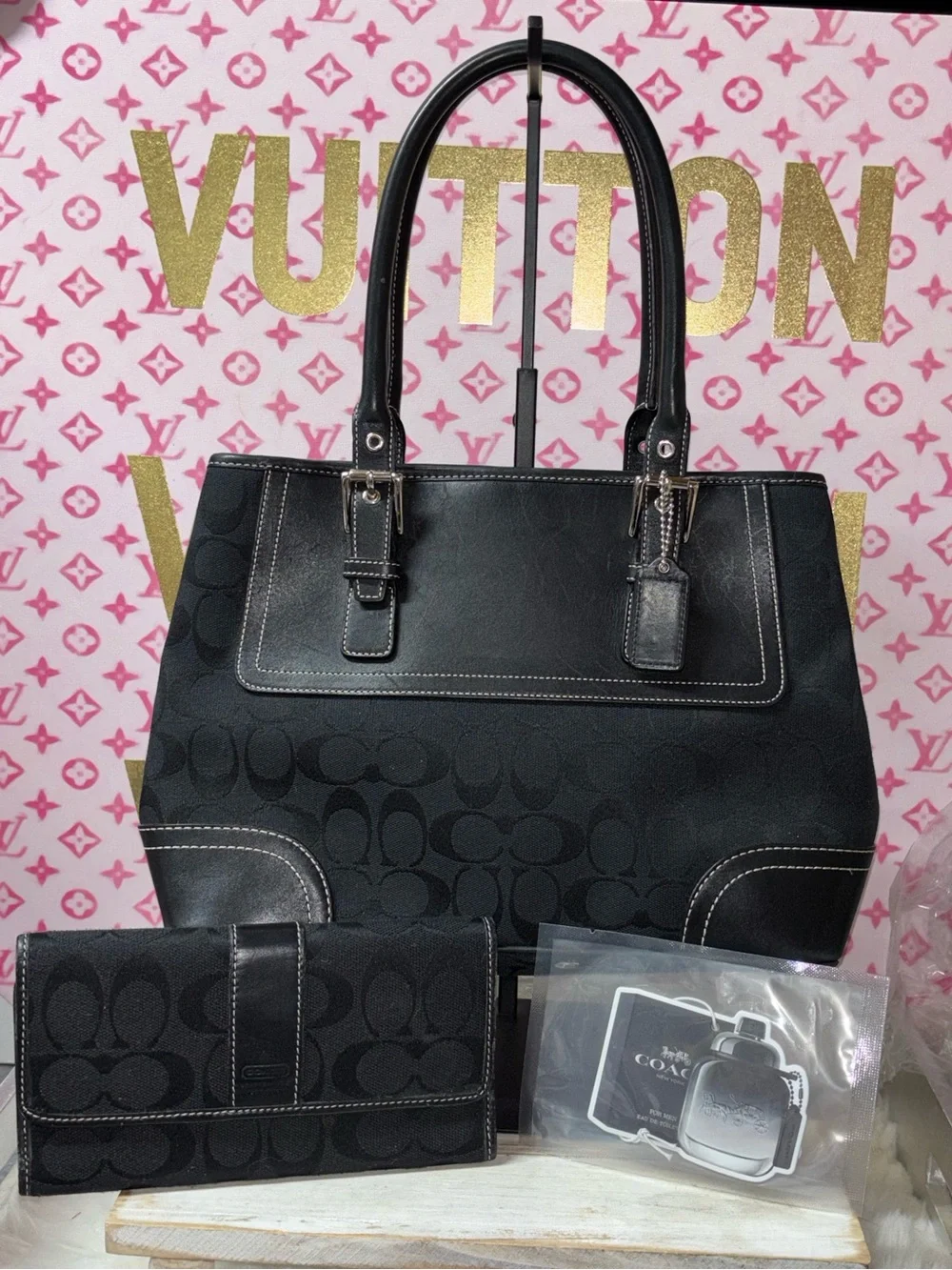 Coach signature Hampton bundle